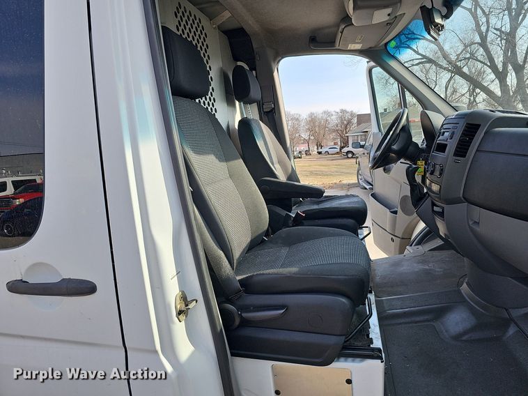 image for item MC9713 2012 Mercedes Benz Sprinter 2500  van