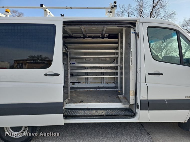 image for item MC9713 2012 Mercedes Benz Sprinter 2500  van