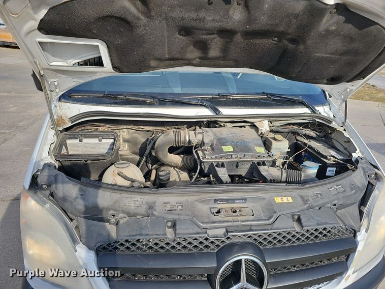 image for item MC9713 2012 Mercedes Benz Sprinter 2500  van