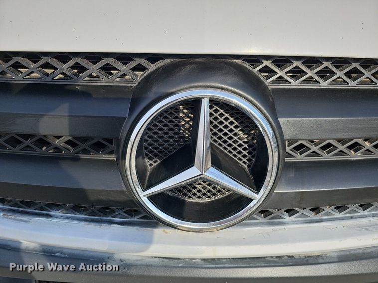 image for item MC9713 2012 Mercedes Benz Sprinter 2500  van