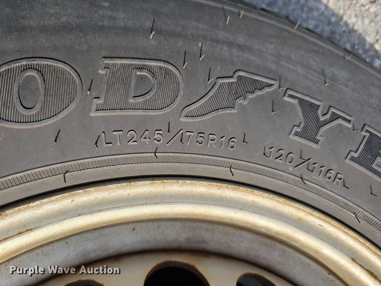 image for item MC9713 2012 Mercedes Benz Sprinter 2500  van