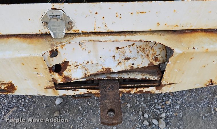 image for item MC9714 2002 Chevrolet Silverado 2500HD  pickup truck