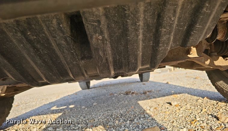 image for item MC9714 2002 Chevrolet Silverado 2500HD  pickup truck