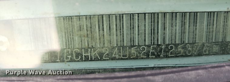 image for item MC9714 2002 Chevrolet Silverado 2500HD  pickup truck