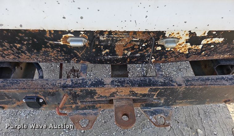 image for item MC9715 2003 Chevrolet Silverado 2500HD  pickup truck