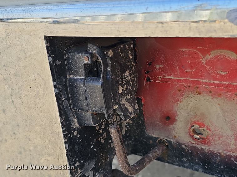 image for item MC9717 2007 Chevrolet Silverado 2500HD  Ext. Cab pickup truck