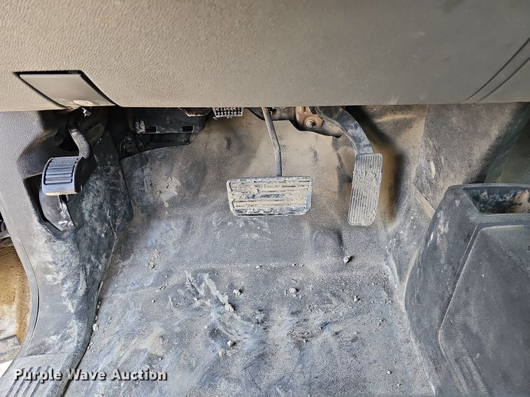 image for item MC9717 2007 Chevrolet Silverado 2500HD  Ext. Cab pickup truck