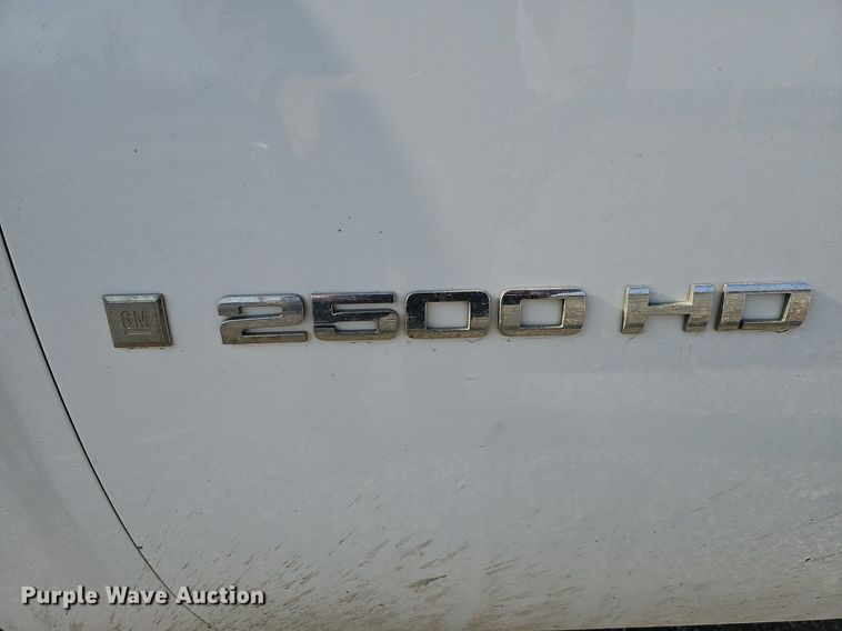 image for item MC9717 2007 Chevrolet Silverado 2500HD  Ext. Cab pickup truck