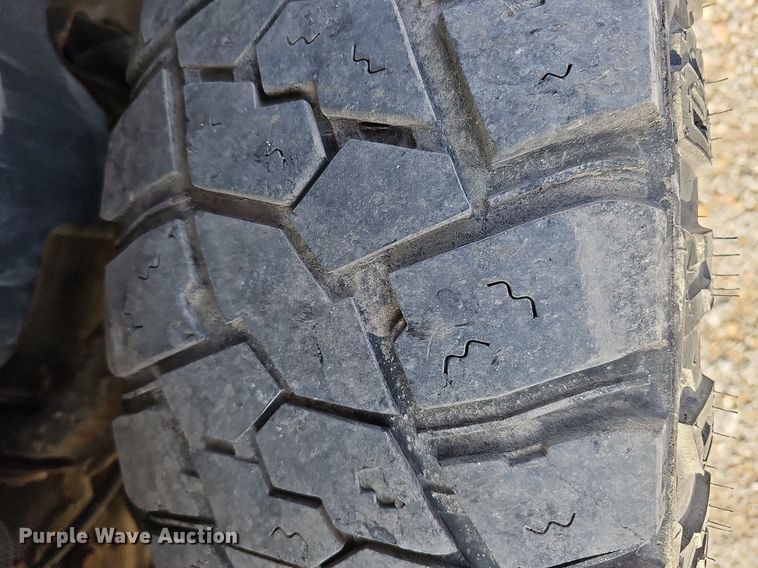 image for item MC9717 2007 Chevrolet Silverado 2500HD  Ext. Cab pickup truck