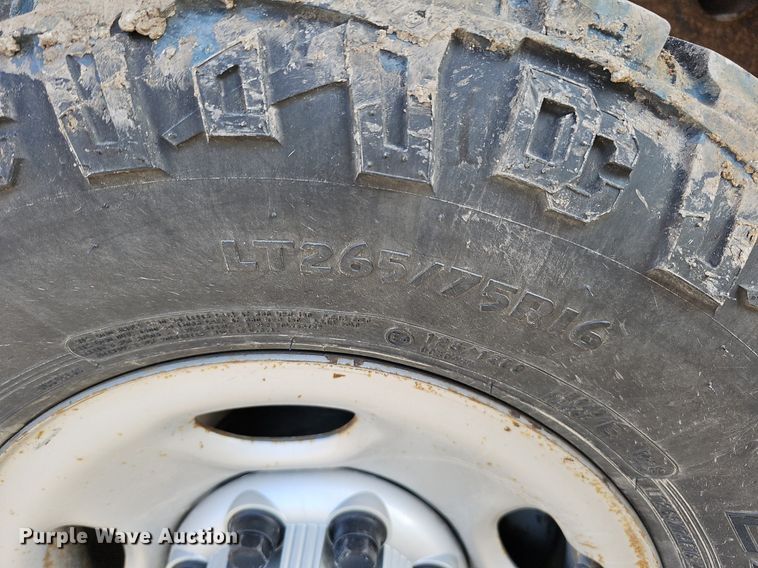 image for item MC9717 2007 Chevrolet Silverado 2500HD  Ext. Cab pickup truck