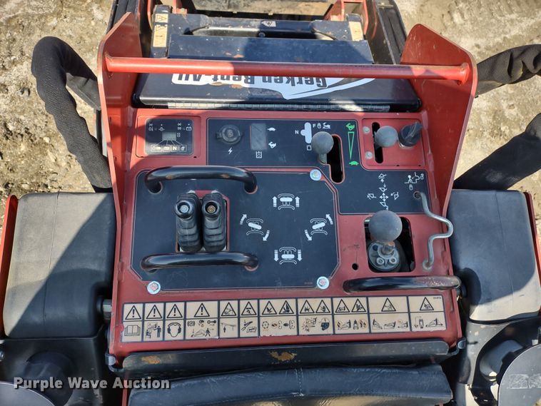 image for item MD9523 Toro TX-1000  compact utility loader