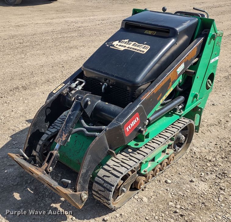 image for item MD9525 Toro TX-525  compact utility loader