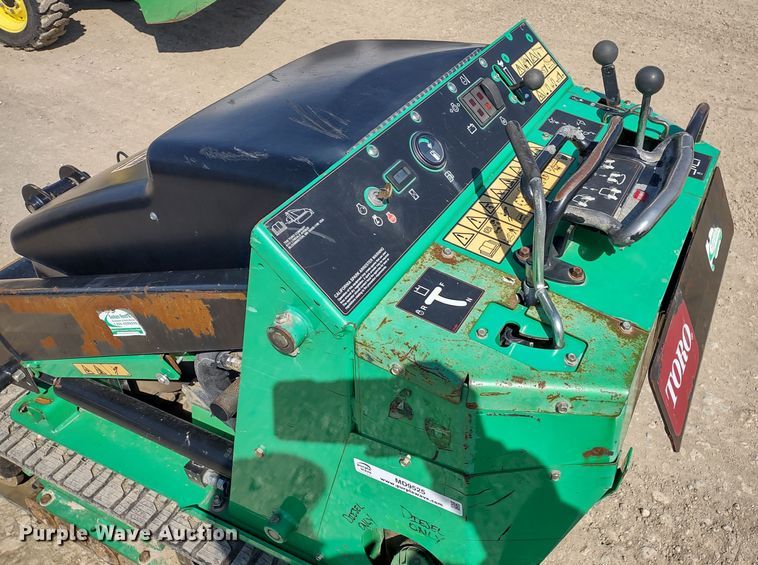 image for item MD9525 Toro TX-525  compact utility loader