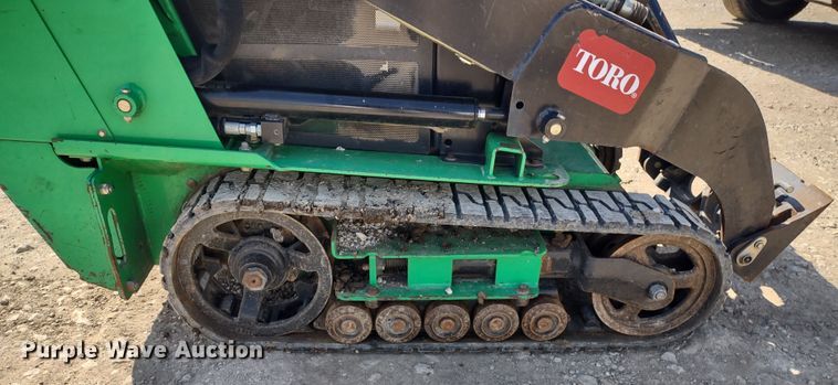 image for item MD9525 Toro TX-525  compact utility loader