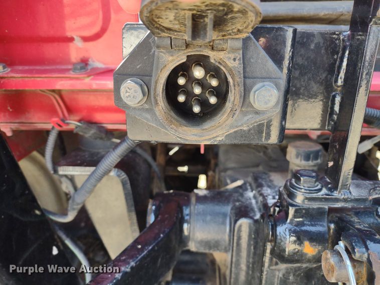 image for item MD9527 Mahindra 3540  MFWD tractor