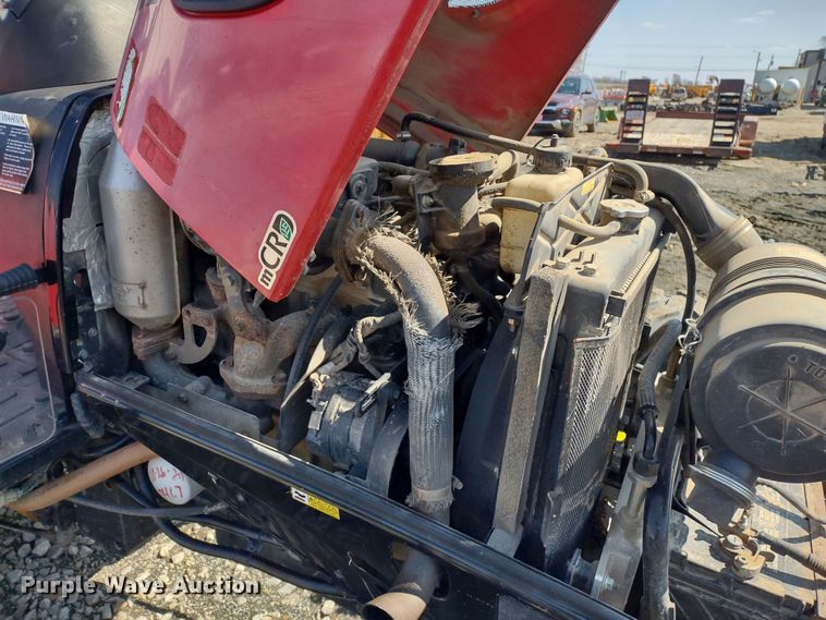 image for item MD9527 Mahindra 3540  MFWD tractor