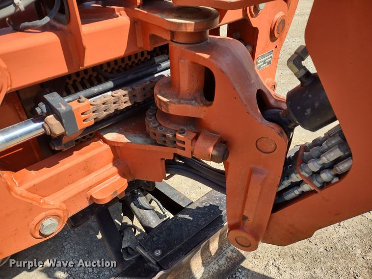 image for item MD9529 2007 Ditch Witch RT40  trencher