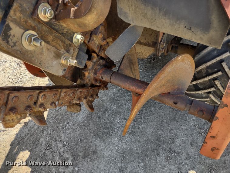 image for item MD9529 2007 Ditch Witch RT40  trencher