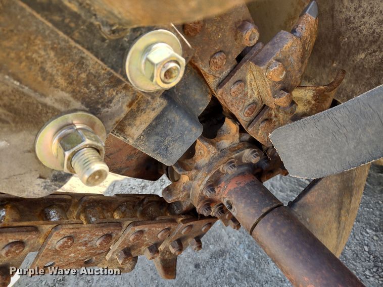 image for item MD9529 2007 Ditch Witch RT40  trencher