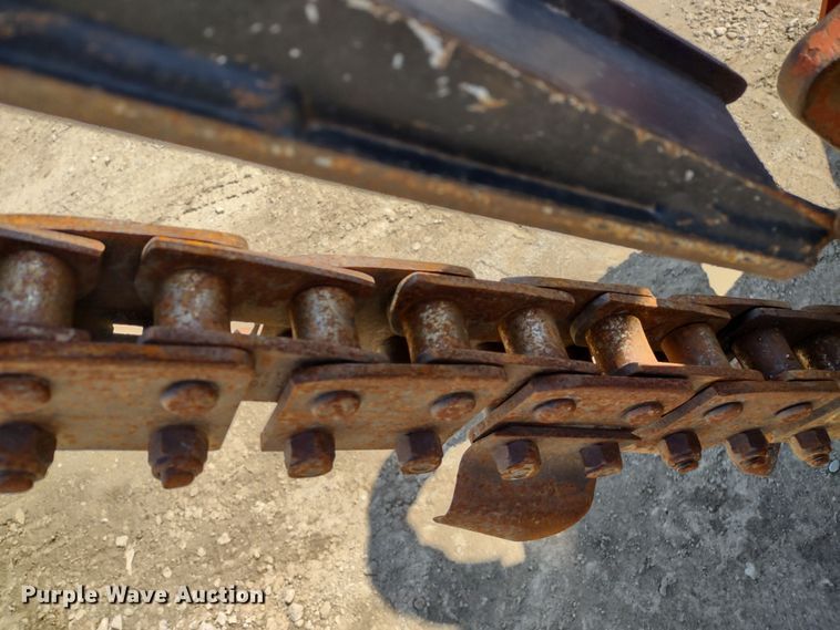 image for item MD9529 2007 Ditch Witch RT40  trencher