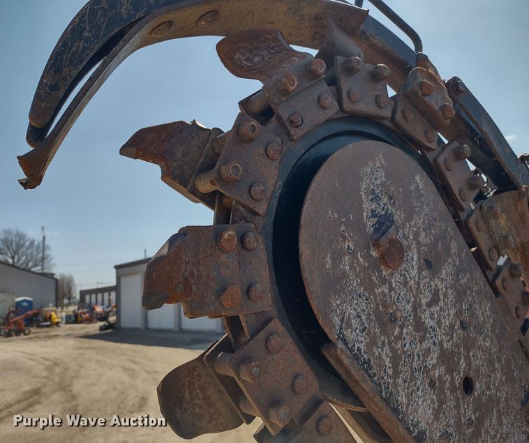 image for item MD9529 2007 Ditch Witch RT40  trencher