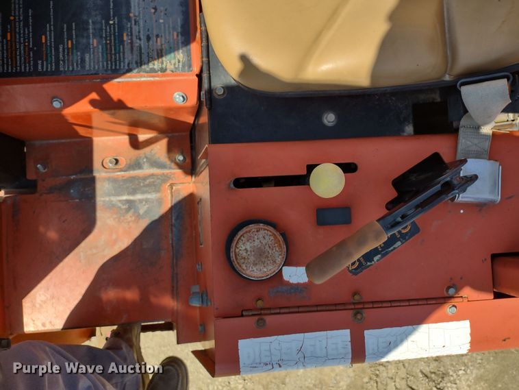 image for item MD9529 2007 Ditch Witch RT40  trencher