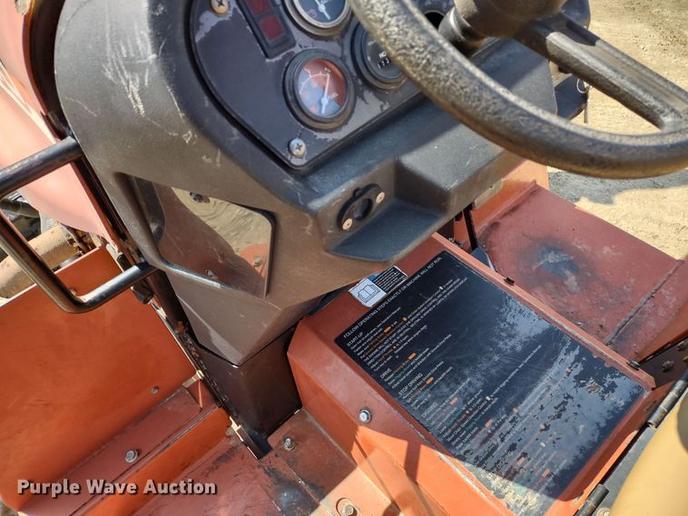 image for item MD9529 2007 Ditch Witch RT40  trencher