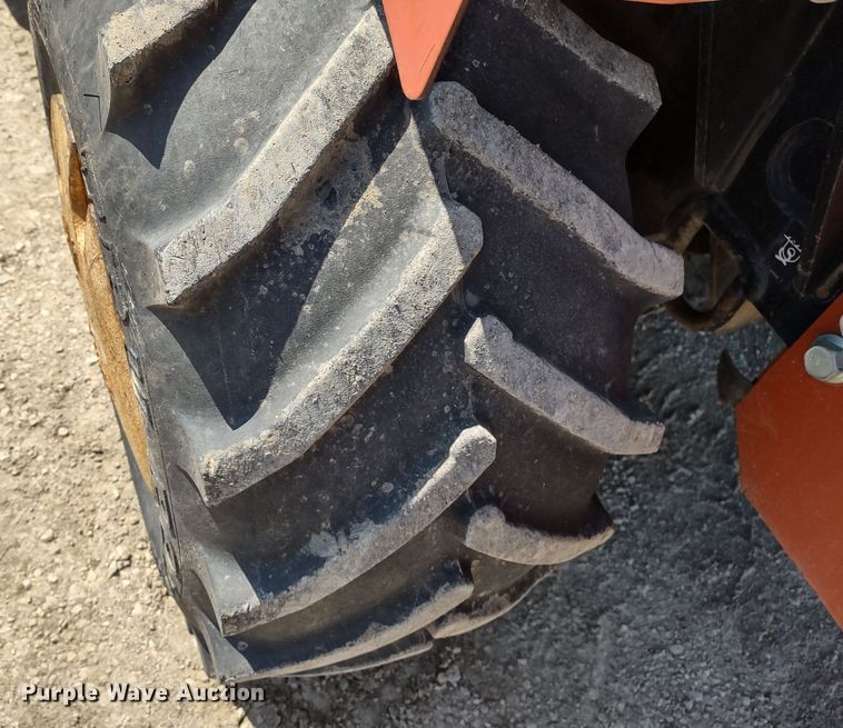 image for item MD9529 2007 Ditch Witch RT40  trencher