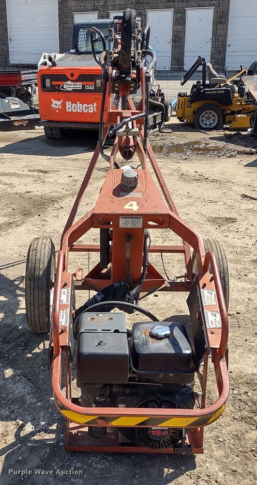 image for item MD9532 General 660H  post hole auger