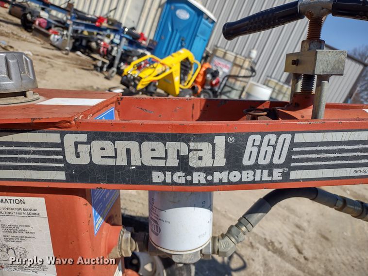 image for item MD9532 General 660H  post hole auger