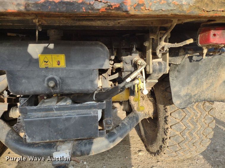 image for item MD9538 2004 Kubota RTV900 utility vehicle