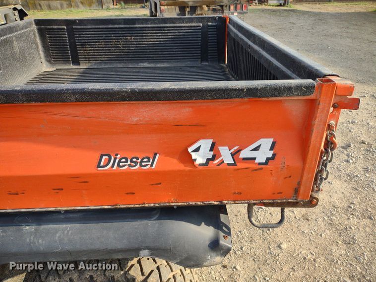 image for item MD9538 2004 Kubota RTV900 utility vehicle