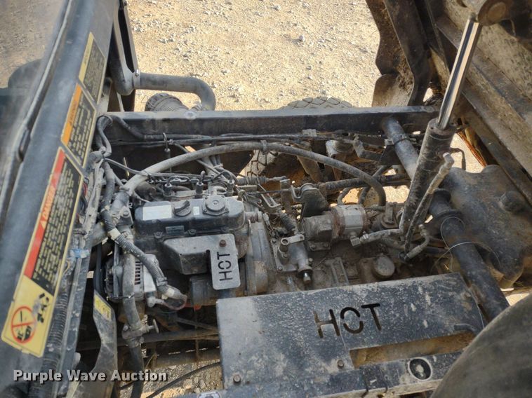 image for item MD9538 2004 Kubota RTV900 utility vehicle