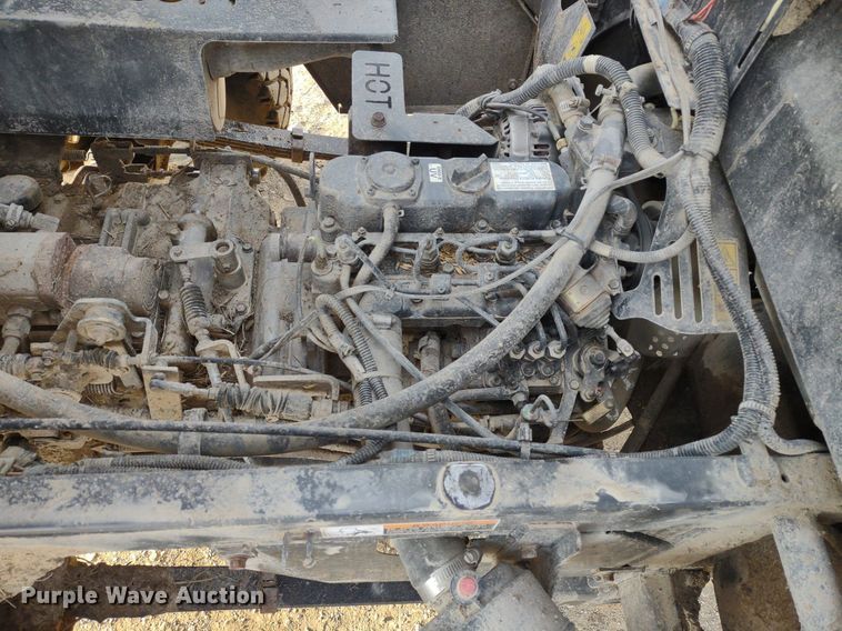 image for item MD9538 2004 Kubota RTV900 utility vehicle