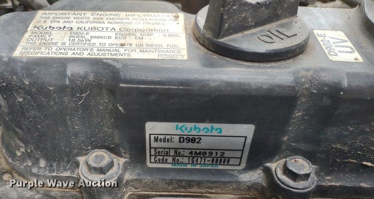 image for item MD9538 2004 Kubota RTV900 utility vehicle