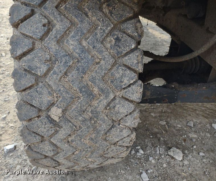 image for item MD9538 2004 Kubota RTV900 utility vehicle