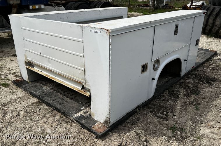 image for item MF9860 Knapheide  utility bed