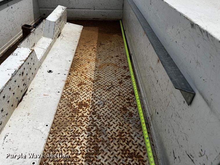 image for item MF9860 Knapheide  utility bed