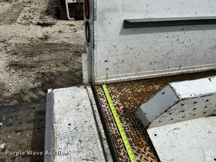 image for item MF9860 Knapheide  utility bed