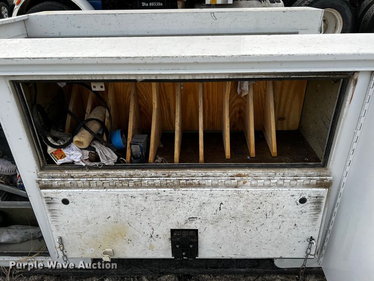 image for item MF9860 Knapheide  utility bed