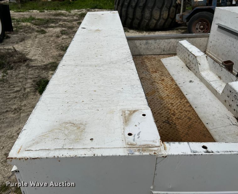 image for item MF9860 Knapheide  utility bed