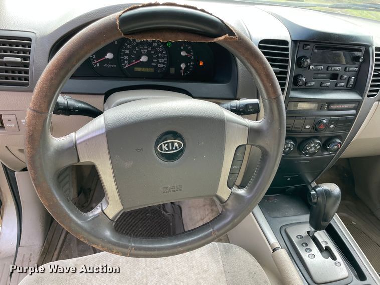 image for item MM9436 2005 Kia Sorento LX