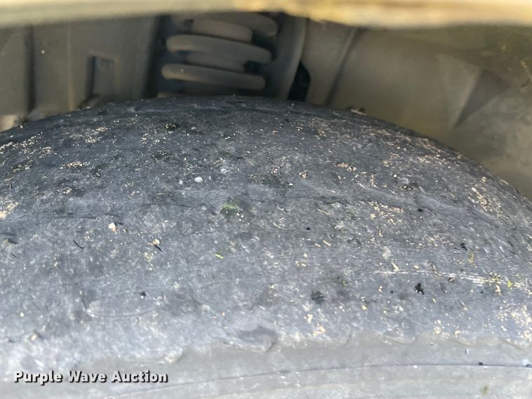 image for item MM9436 2005 Kia Sorento LX