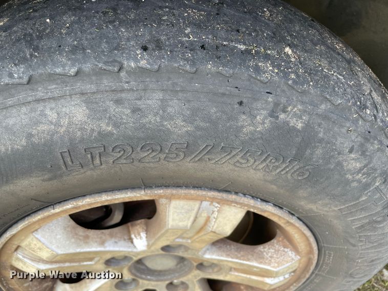 image for item MM9436 2005 Kia Sorento LX