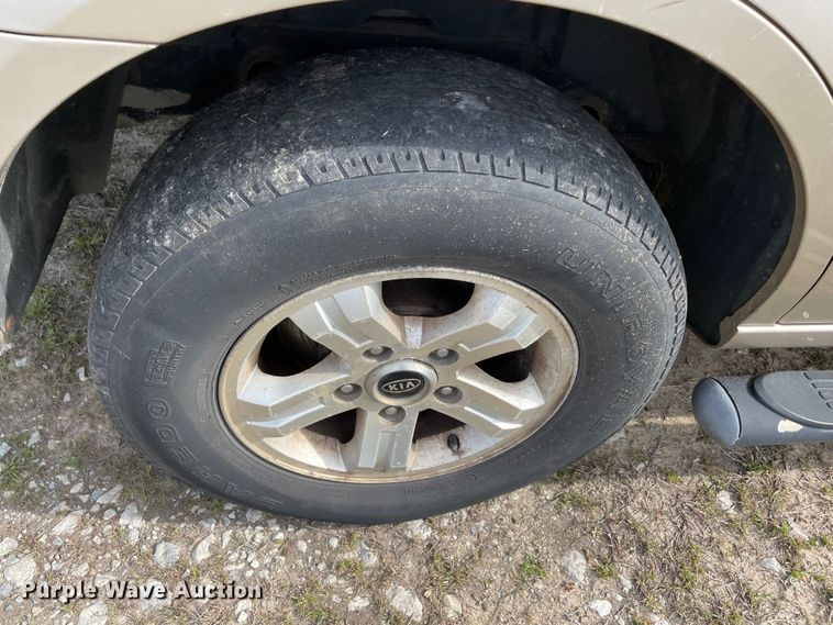 image for item MM9436 2005 Kia Sorento LX