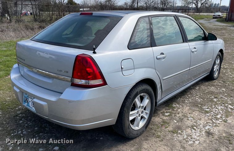 image for item MM9437 2004 Chevrolet Malibu MAXX LS