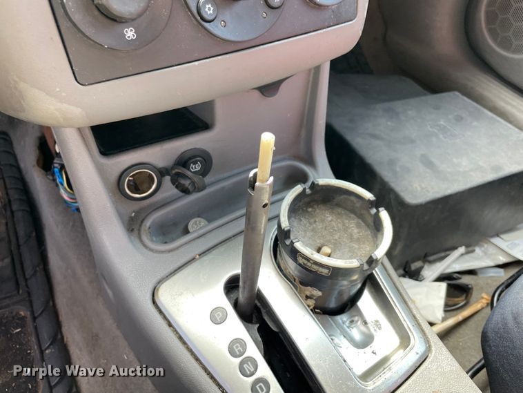 image for item MM9437 2004 Chevrolet Malibu MAXX LS