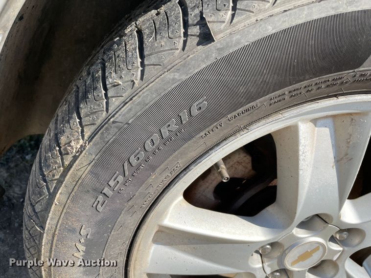 image for item MM9437 2004 Chevrolet Malibu MAXX LS