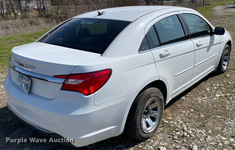 image for item MM9438 2012 Chrysler 200