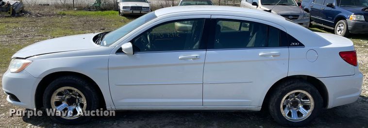 image for item MM9438 2012 Chrysler 200